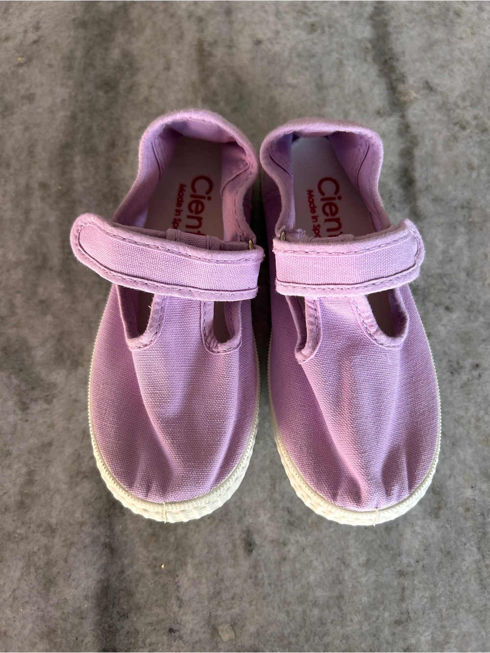 Cienta Kids Canvas Hook-and-Loop Shoes in Lavender Size 27 10-10.5